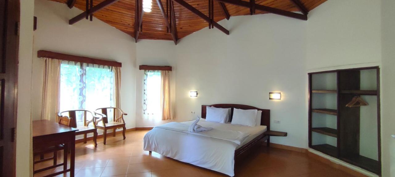 Bara Beach Bungalows Bira Exterior photo